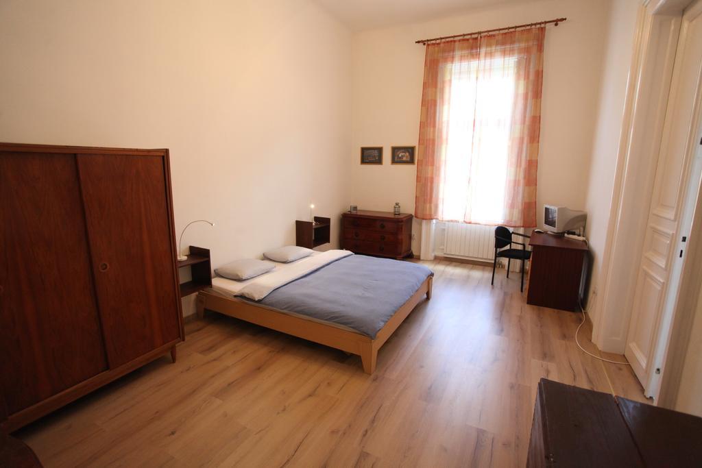 Sissy Apartment Budapest Esterno foto